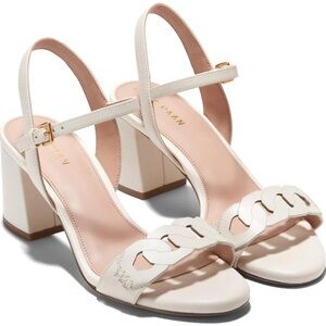 ✨Single band sandal with laser cut chain detail✨